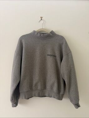 Essentials Men’s Heather Gray Crewneck Sweatshirt